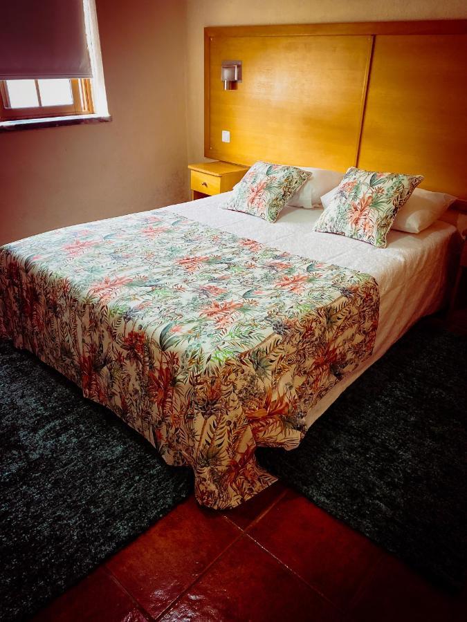 코빌라 Abrigo Da Estrela B&B 외부 사진